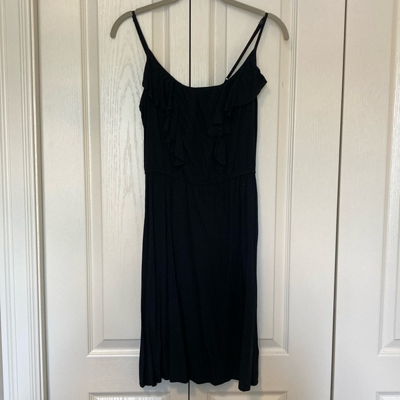 BNWT Old Navy strappy ruffle front  dress with adjustable straps. Size small. - Picture 1 of 5